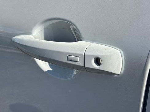 Certified 2024 Nissan Rogue SL FWD image 26