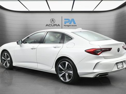 Certified 2025 Acura TLX w/ Technology Package image 18