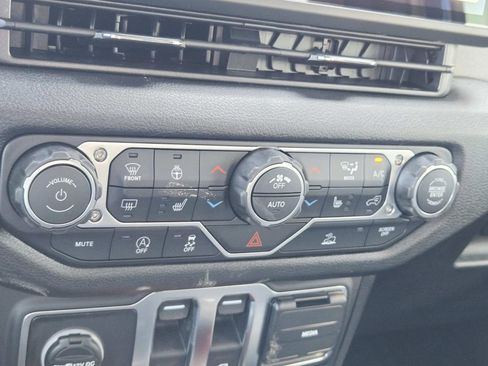 New 2026 Jeep Wrangler Sport S image 25