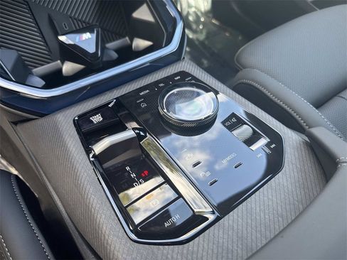 New 2026 BMW X3 xDrive30 w/ Premium Package image 24