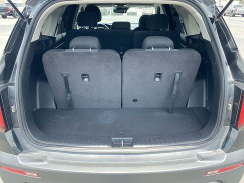 Used 2022 Kia Sorento LX FWD image 23