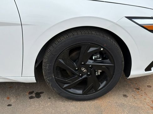 New 2026 Hyundai Elantra Sport FWD image 13