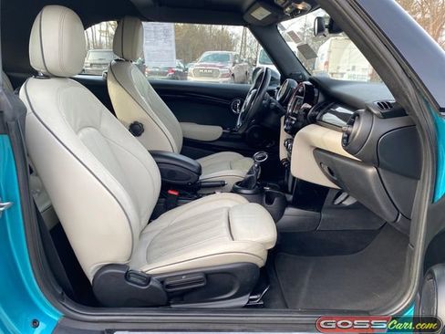 Used 2019 MINI Cooper Convertible w/ Signature Upholstery Package image 6