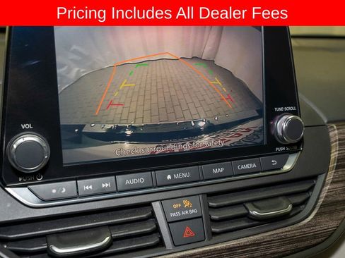 Used 2021 Nissan Altima 2.5 SL FWD image 14