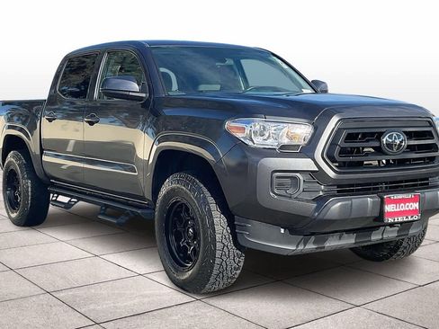 Used 2022 Toyota Tacoma SR image 2