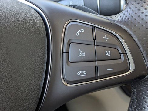 Used 2017 Mercedes-Benz GLE 350 image 29