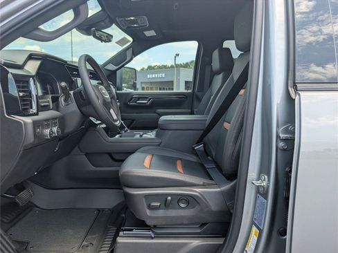 New 2026 GMC Sierra 2500 AT4 w/ AT4 Premium Plus Package AWD/4WD image 18
