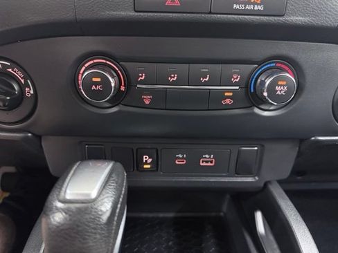 Used 2022 Nissan Frontier S w/ Technology Package AWD/4WD image 26