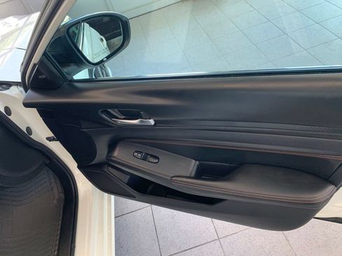 Used 2020 Nissan Altima 2.5 SR w/ Premium Package FWD image 21