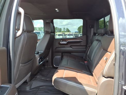 Used 2023 GMC Sierra 1500 Denali w/ Denali Reserve Package AWD/4WD image 22