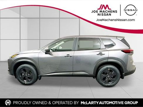New 2026 Nissan Rogue SV w/ Cold Weather Package AWD/4WD image 3