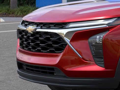 Certified 2026 Chevrolet Trax LS FWD image 13