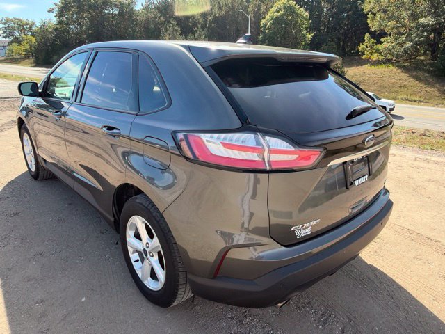 Used 2020 Ford Edge SE FWD image 6