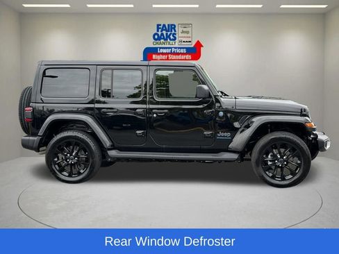 Certified 2025 Jeep Wrangler Unlimited Sahara AWD/4WD image 6