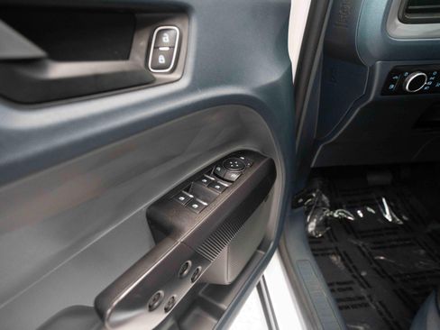 Used 2024 Ford Maverick Lariat w/ Black Appearance Package FWD image 7