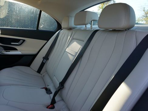 Used 2026 Mercedes-Benz E 350 Sedan image 14