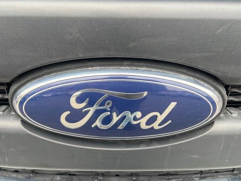 Used 2015 Ford F550 4x4 Regular Cab Super Duty image 38