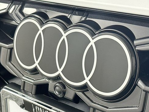 New 2026 Audi Q3 quattro 2.0T AWD/4WD image 14