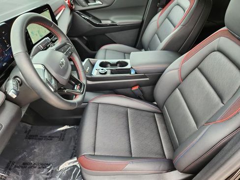 Used 2026 Chevrolet Equinox RS w/ Convenience Package III AWD/4WD image 12