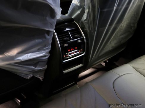 Used 2026 BMW X6 xDrive40i image 24