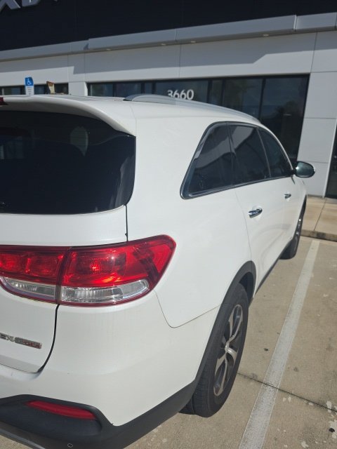 Used 2016 Kia Sorento EX w/ EX Premium Package AWD/4WD image 3