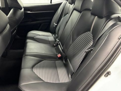 Used 2024 Toyota Camry SE FWD image 7