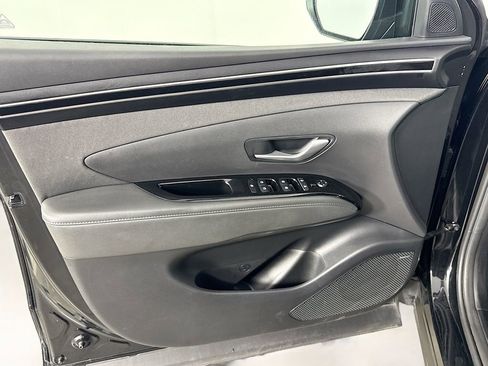 Used 2022 Hyundai Santa Cruz Limited image 16