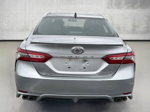 Used 2019 Toyota Camry XSE image 6