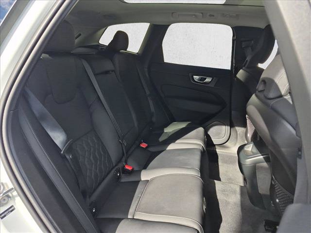 Certified 2026 Volvo XC60 B5 Plus w/ Climate Package PRO AWD/4WD image 20