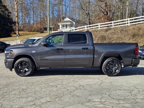 New 2026 RAM 1500 4x4 Crew Cab image 16