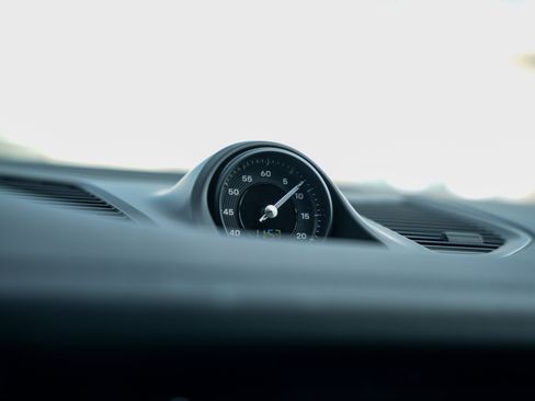 Certified 2025 Porsche Cayenne E-Hybrid image 22