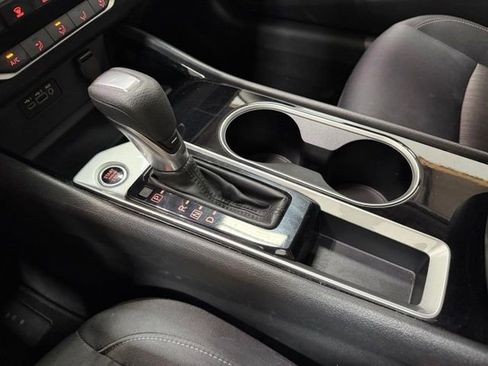 Used 2024 Nissan Altima 2.5 SV FWD image 20