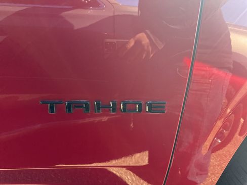 Used 2024 Chevrolet Tahoe RST w/ Luxury Package image 5