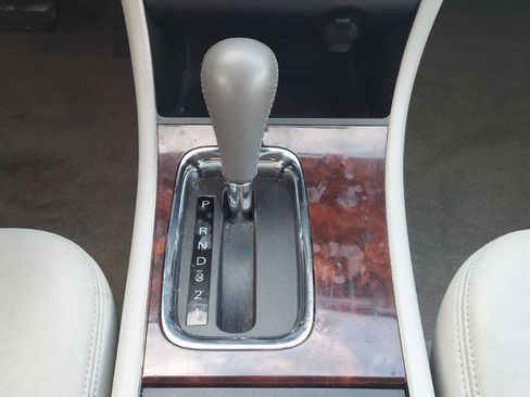 Used 2009 Buick LaCrosse CXL w/ Driver Confidence Package image 14