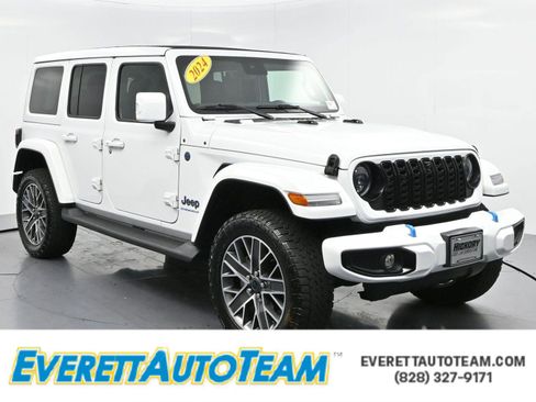 Used 2024 Jeep Wrangler High Altitude AWD/4WD image 1