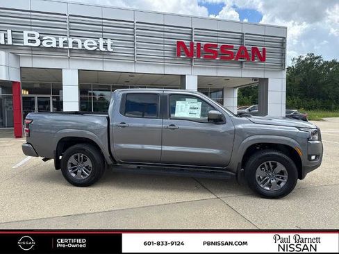 Certified 2025 Nissan Frontier SV w/ SV Convenience Package image 11