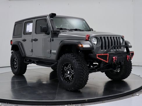 Used 2021 Jeep Wrangler Unlimited Sport image 7