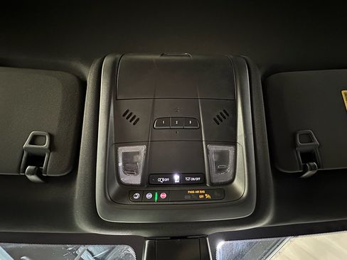 Used 2024 Chevrolet Blazer RS w/ Driver Confidence II Package AWD/4WD image 39