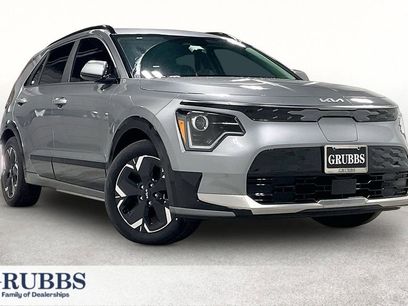 Used 2024 Kia Niro Wind w/ Wind Preserve Package