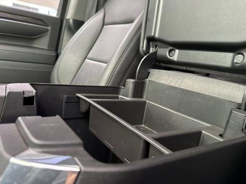 Used 2024 Chevrolet Silverado 2500 LTZ w/ LTZ Convenience Package image 32