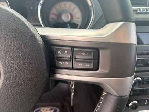 Used 2010 Ford Mustang GT image 16