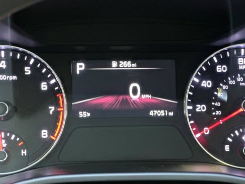 Certified 2024 Kia Forte LXS FWD image 23