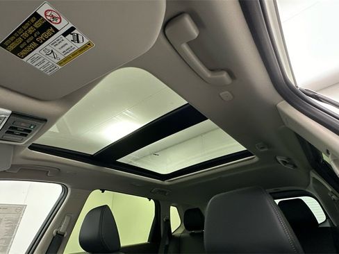 Certified 2023 Nissan Rogue SV w/ SV Premium B Package image 22