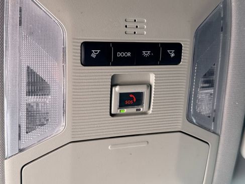 Used 2023 Toyota RAV4 XLE image 26