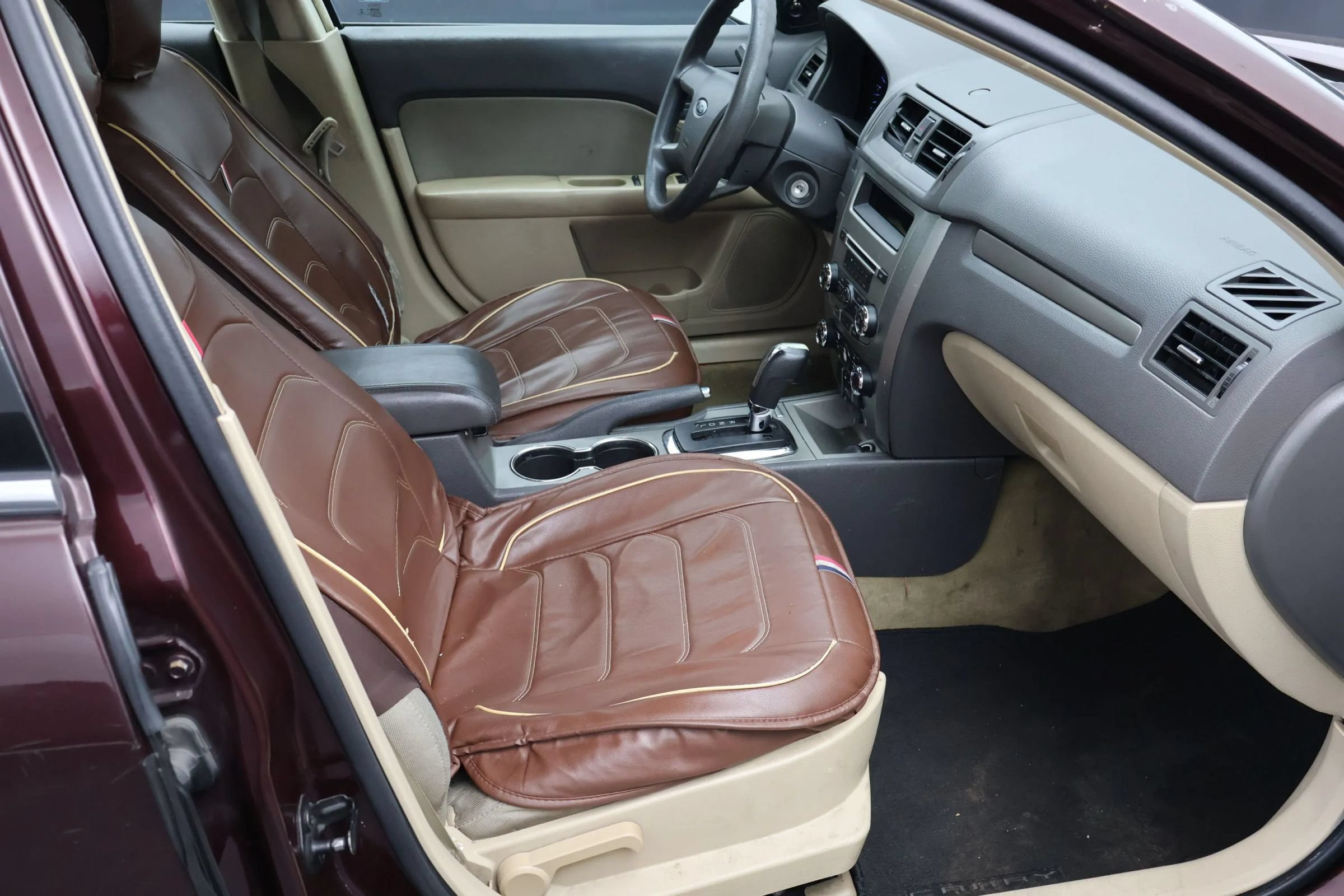 Used 2012 Ford Fusion SE FWD image 16