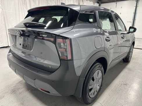 Used 2025 Nissan Kicks S AWD/4WD image 7