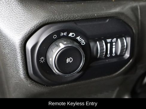 Used 2022 Jeep Wrangler Sport AWD/4WD image 14