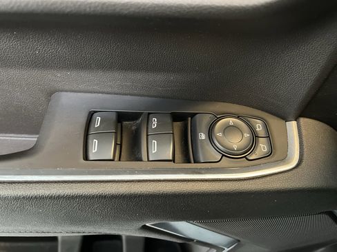 Used 2025 Chevrolet Silverado 1500 LT RWD image 26
