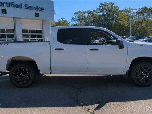 Certified 2023 Chevrolet Silverado 1500 Custom w/ LPO, Dark Essentials Package image 9