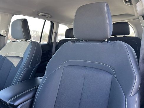 Used 2023 Jeep Grand Cherokee Laredo w/ Luxury Tech Group I image 11